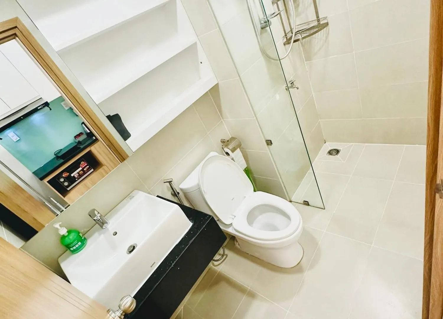 Modern Apartment Near Landmark81 Ho Chi Minh City Vietnam